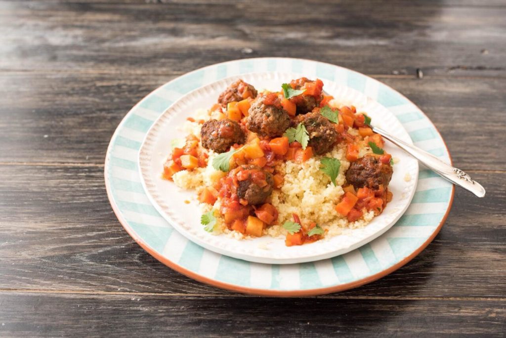 cilantro recipes-reservation-in-HelloFresh-turkish-lamb-meatballs