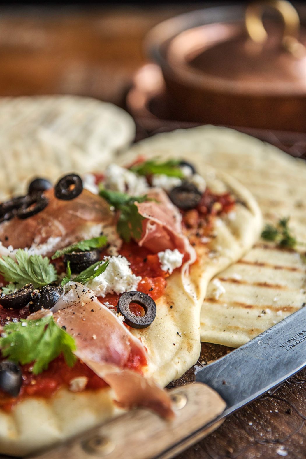 Grilled Greek Flatbread Pizza Recipe The Fresh Times
