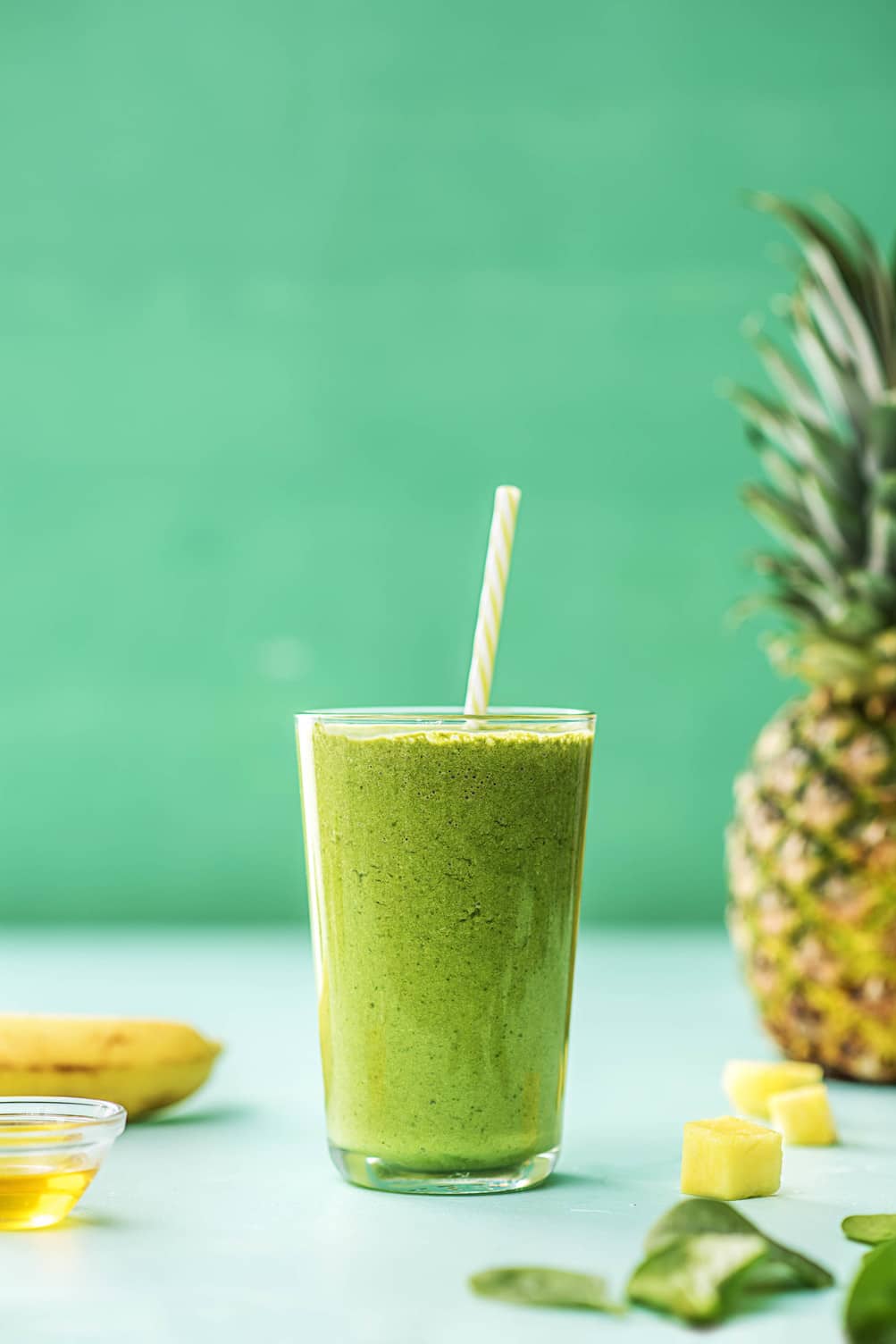 green smoothies-HelloFresh-pineapple