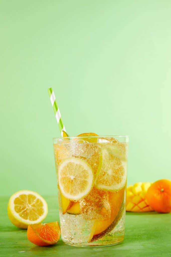 White Wine Spritzer-HelloFresh-citrus-orange-lemon-mango