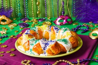 Easy King Cake Recipe With Crescent Rolls